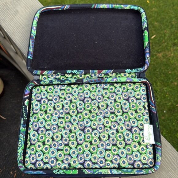 Vera Bradley*Retired* Blue Rhapsody Hard Shell Mini Tablet/10” Laptop Case (EUC) - Picture 6 of 11